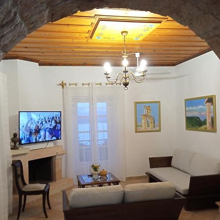 Traditional Stone Villa Olympia Viggla 외부 사진